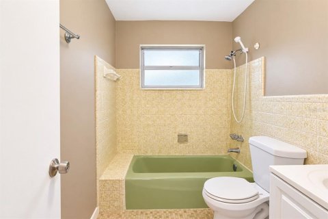 Villa ou maison à louer à Spring Hill, Floride: 2 chambres, 92.9 m2 № 2418757 - photo 20