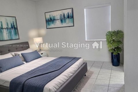 House in Miami, Florida 3 bedrooms, 131.92 sq.m. № 2022226 - photo 26