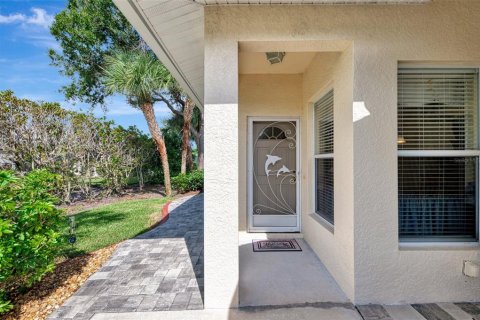 House in Englewood, Florida 2 bedrooms, 128.67 sq.m. № 1912557 - photo 6