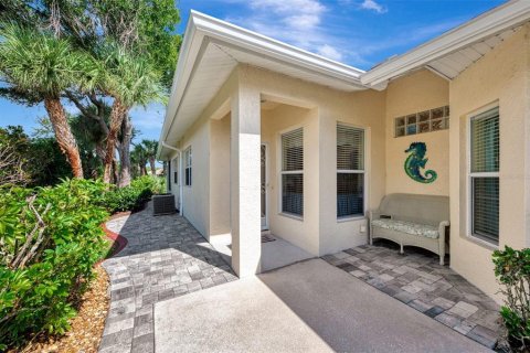 House in Englewood, Florida 2 bedrooms, 128.67 sq.m. № 1912557 - photo 5