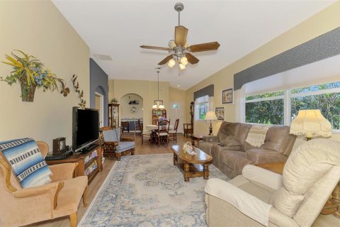 House in Englewood, Florida 2 bedrooms, 128.67 sq.m. № 1912557 - photo 14