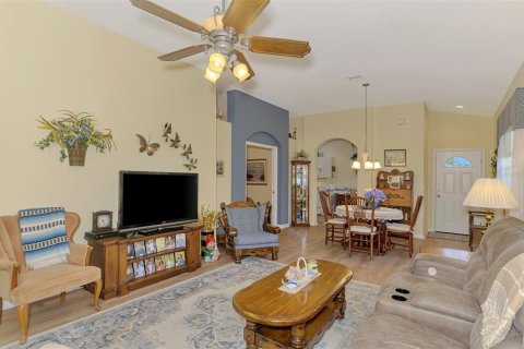House in Englewood, Florida 2 bedrooms, 128.67 sq.m. № 1912557 - photo 15