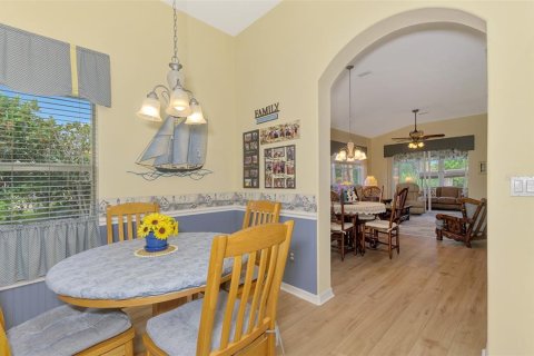 House in Englewood, Florida 2 bedrooms, 128.67 sq.m. № 1912557 - photo 22