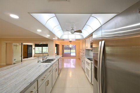 Купить виллу или дом в Тампа, Флорида 13 комнат, 299.7м2, № 1907630 - фото 8