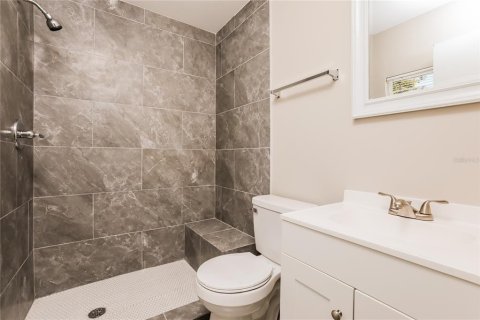 Villa ou maison à louer à Orlando, Floride: 4 chambres, 105.07 m2 № 1901355 - photo 8