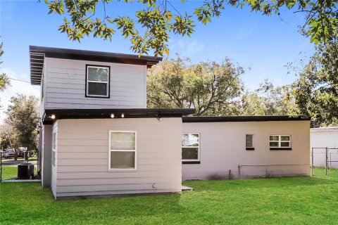 Villa ou maison à louer à Orlando, Floride: 4 chambres, 105.07 m2 № 1901355 - photo 17