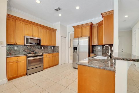 Villa ou maison à louer à Palmetto Bay, Floride: 5 chambres, 280.75 m2 № 1971337 - photo 11