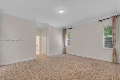 Villa ou maison à louer à Palmetto Bay, Floride: 5 chambres, 280.75 m2 № 1971337 - photo 19