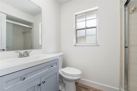 Villa ou maison à louer à Orlando, Floride: 3 chambres, 157.93 m2 № 1906846 - photo 16