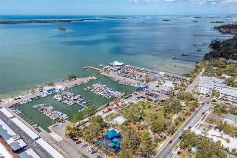 Condo in Dunedin, Florida, 1 bedroom № 2224736 - photo 23