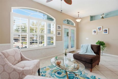 House in Hudson, Florida 3 bedrooms, 182.37 sq.m. № 2113137 - photo 6