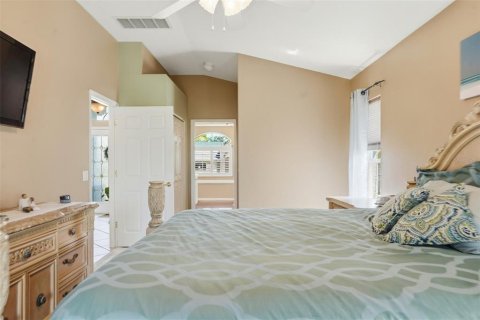 House in Hudson, Florida 3 bedrooms, 182.37 sq.m. № 2113137 - photo 26