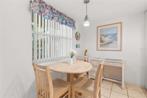 Condominio en venta en Bradenton, Florida, 2 dormitorios, 96.8 m2 № 2122093 - foto 25