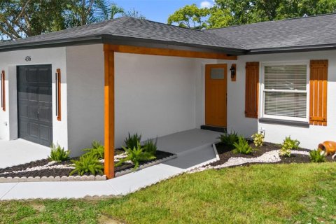 House in Valrico, Florida 3 bedrooms, 149.76 sq.m. № 1837645 - photo 17