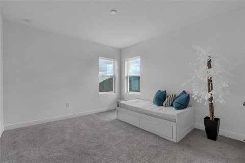 House in Orlando, Florida 4 bedrooms, 283.91 sq.m. № 2109129 - photo 28