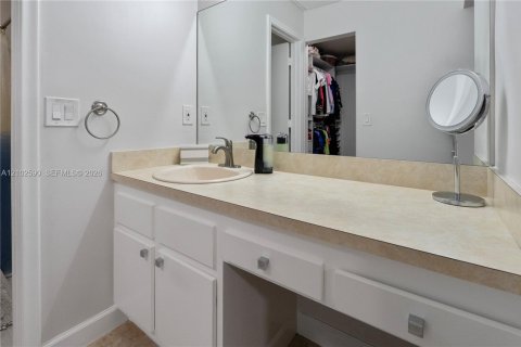 Casa en venta en Oakland Park, Florida, 2 dormitorios, 98.57 m2 № 2407685 - foto 8