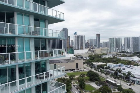 Condominio en venta en Miami, Florida, 2 dormitorios, 107.95 m2 № 1874371 - foto 23