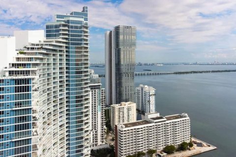Condominio en venta en Miami, Florida, 2 dormitorios, 107.95 m2 № 1874371 - foto 30