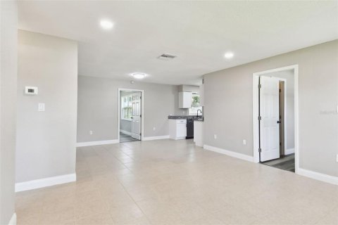 Villa ou maison à vendre à Bartow, Floride: 5 chambres, 156.45 m2 № 1793563 - photo 12