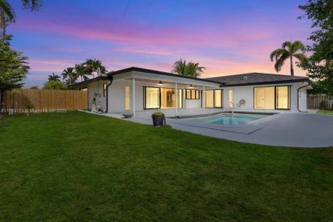 Villa ou maison à vendre à Lighthouse Point, Floride: 4 chambres, 193.89 m2 № 1661671 - photo 2