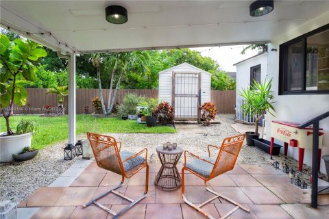 Casa en venta en Miami, Florida, 4 dormitorios, 126.35 m2 № 1946031 - foto 17