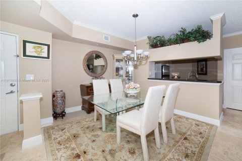 Copropriété à vendre à Sunny Isles Beach, Floride: 2 chambres, 103.68 m2 № 2013923 - photo 13