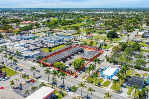 Immobilier commercial à vendre à Homestead, Floride: 1554.07 m2 № 1976645 - photo 3