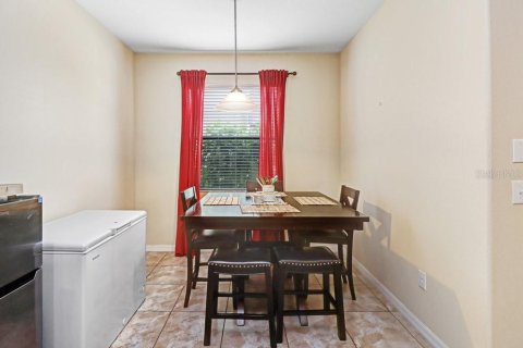 House in Riverview, Florida 4 bedrooms, 213.86 sq.m. № 2148644 - photo 8