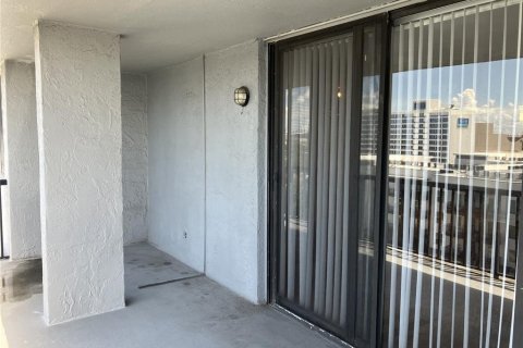 Condominio en alquiler en Tampa, Florida, 3 dormitorios, 141.95 m2 № 1905670 - foto 22