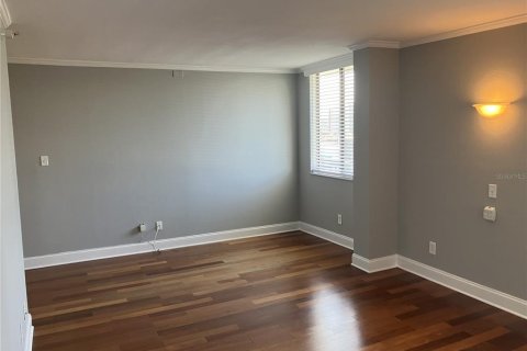 Condominio en alquiler en Tampa, Florida, 3 dormitorios, 141.95 m2 № 1905670 - foto 10