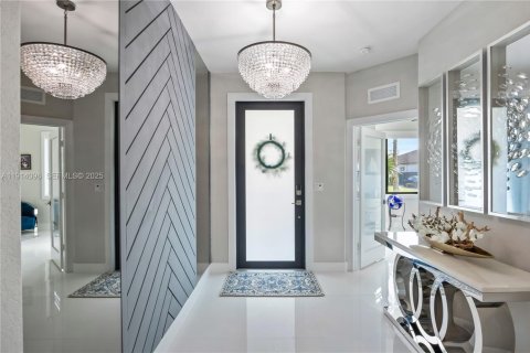 Casa en venta en Miami, Florida, 5 dormitorios, 264.77 m2 № 1984180 - foto 18