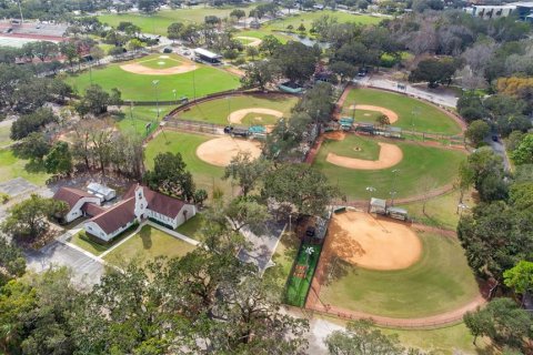 Casa en alquiler en Winter Park, Florida, 2 dormitorios, 91.69 m2 № 1916881 - foto 23