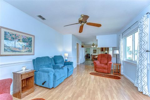 Casa en venta en Zephyrhills, Florida, 2 dormitorios, 89.19 m2 № 1626436 - foto 25