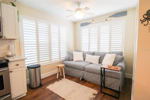 Condominio en alquiler en Longboat Key, Florida, 2 dormitorios, 105.26 m2 № 229378 - foto 29