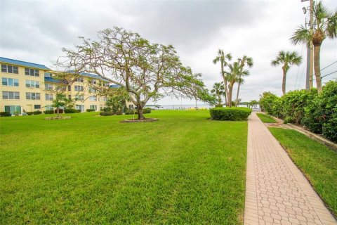 Condominio en alquiler en Longboat Key, Florida, 2 dormitorios, 105.26 m2 № 229378 - foto 14