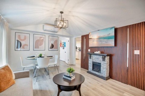 Casa en venta en Orlando, Florida, 1 dormitorio, 43.85 m2 № 2383606 - foto 5
