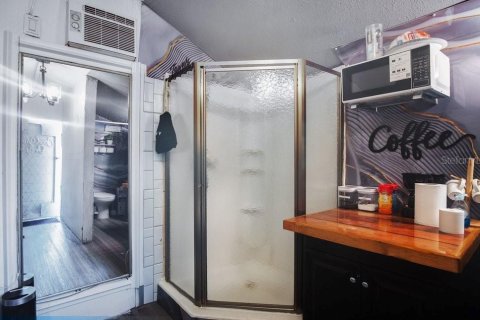 Casa en venta en Orlando, Florida, 1 dormitorio, 43.85 m2 № 2383606 - foto 25
