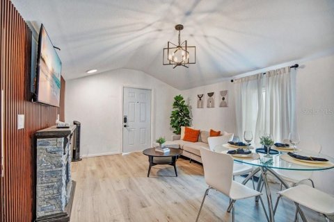 Casa en venta en Orlando, Florida, 1 dormitorio, 43.85 m2 № 2383606 - foto 7