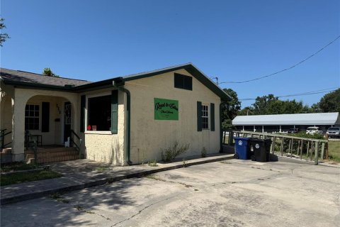 Commercial property in Frostproof, Florida 83.8 sq.m. № 1886393 - photo 2