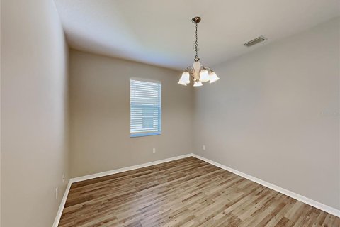 Casa en venta en Wesley Chapel, Florida, 3 dormitorios, 158.12 m2 № 2198744 - foto 4