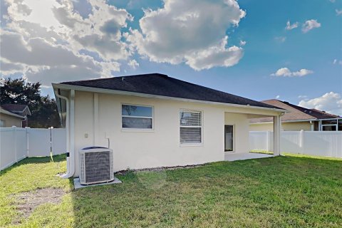 Casa en venta en Wesley Chapel, Florida, 3 dormitorios, 158.12 m2 № 2198744 - foto 24
