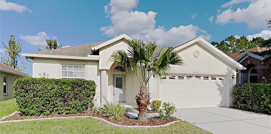 Casa en Wesley Chapel, Florida 3 dormitorios, 158.12 m2 № 2198744
