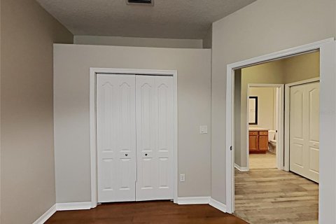 Casa en venta en Wesley Chapel, Florida, 3 dormitorios, 158.12 m2 № 2198744 - foto 13