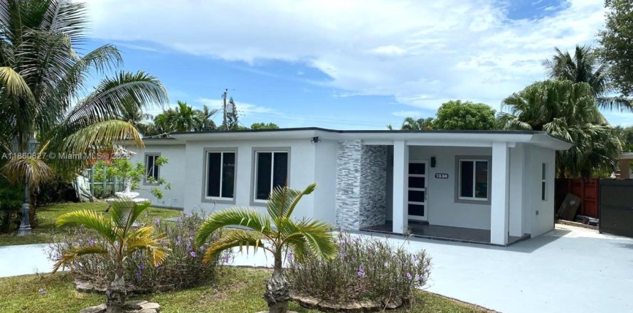Casa en Miami, Florida 4 dormitorios, 166.3 m2 № 1889233