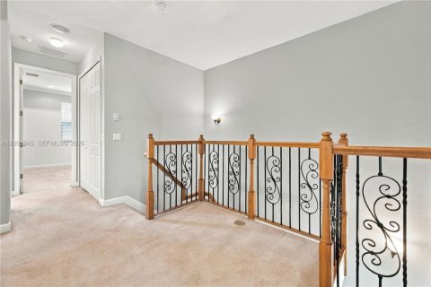 Copropriété à vendre à Saint Cloud, Floride: 4 chambres № 2384881 - photo 25
