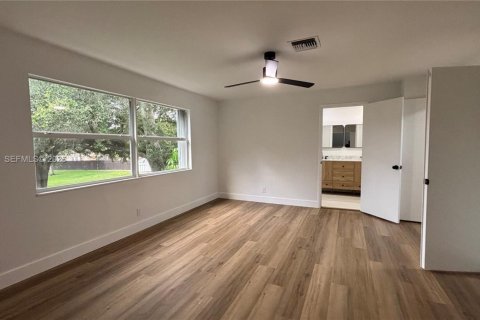Villa ou maison à vendre à Cooper City, Floride: 4 chambres, 198.25 m2 № 2335313 - photo 26