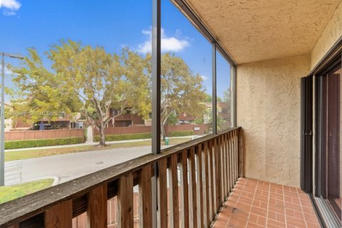 Touwnhouse à vendre à Miami, Floride: 2 chambres, 123.56 m2 № 2006156 - photo 18