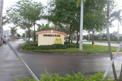 Commercial property in Miramar, Florida № 1710446 - photo 4
