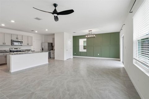 Villa ou maison à vendre à Wesley Chapel, Floride: 4 chambres, 210.05 m2 № 2411469 - photo 14