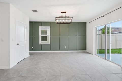 Villa ou maison à vendre à Wesley Chapel, Floride: 4 chambres, 210.05 m2 № 2411469 - photo 15